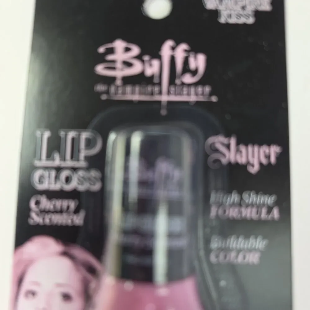 Buffy the Vampire Slayer Vampire Kiss Lip Gloss Pink Cherry Scented Shine 8 mL